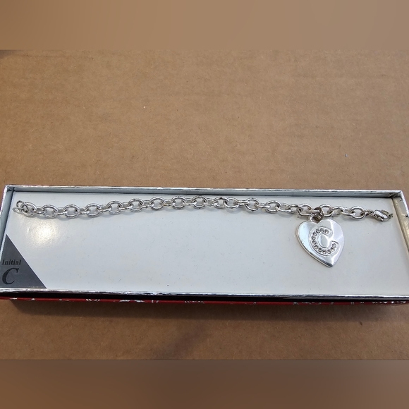 Initial Bracelet letter C - Picture 1 of 1